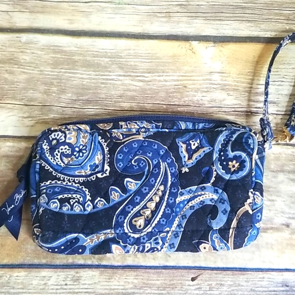 Vera Bradley Small Navy Printed Wristlet